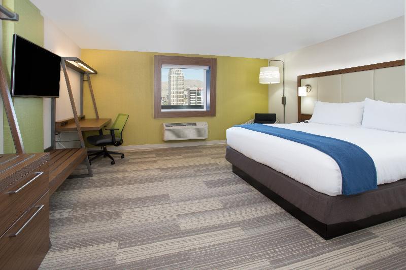Holiday Inn Express & Suites Tulsa South - Woodland Hills, An Ihg Hotel Exterior photo